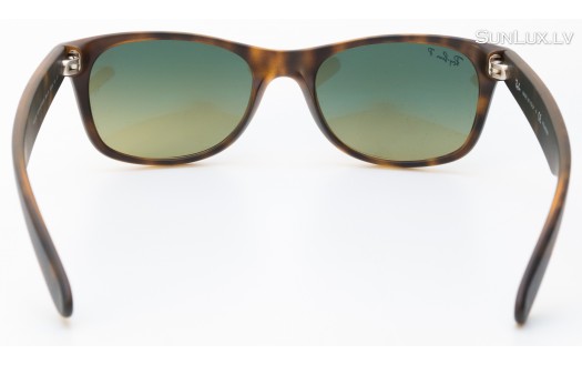 Ray-Ban New Wayfarer Matte Polarised (RB2132 894/76 52mm) saules brilles